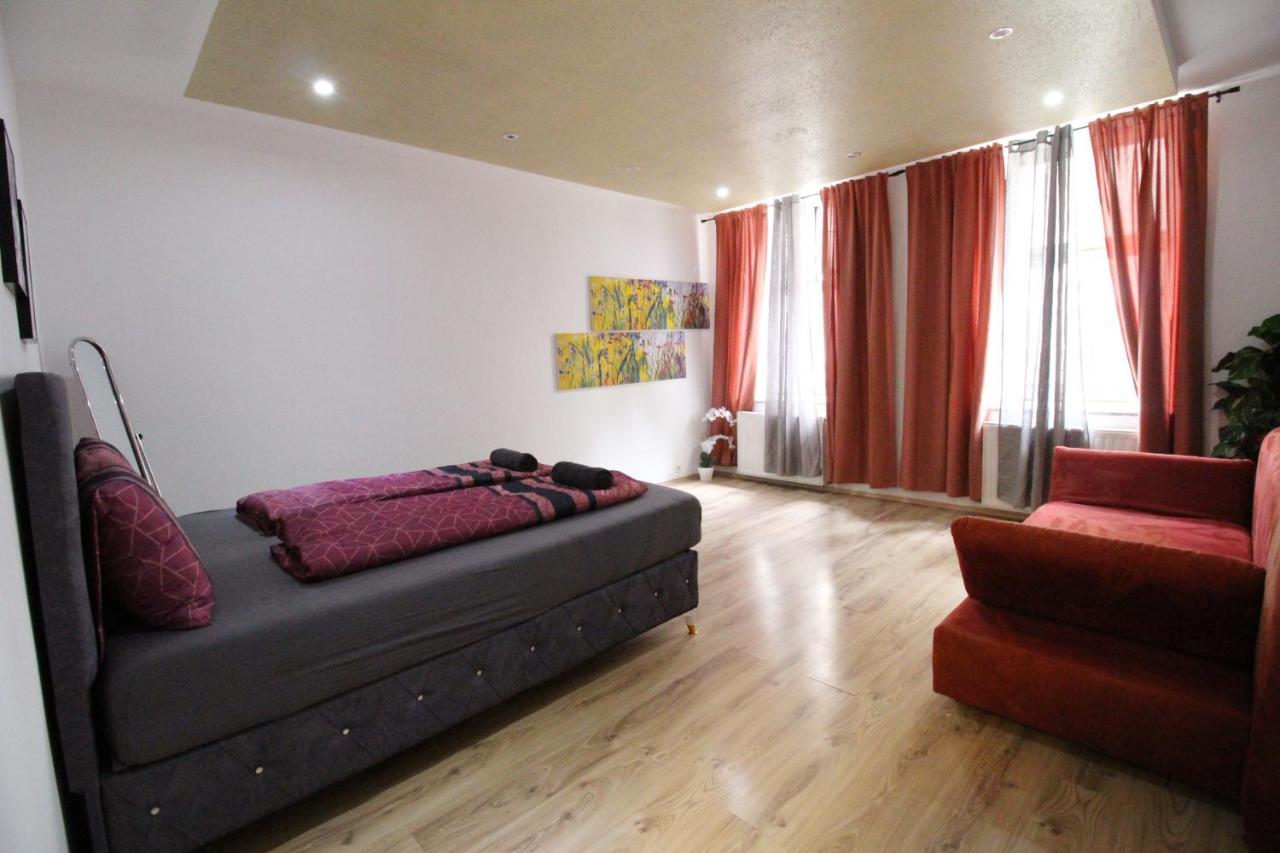 Private Triple Bedroom Rf1 * Wiedeń